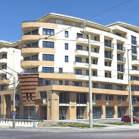 Tisza Palota Apartmanok Szeged Exteriör bild