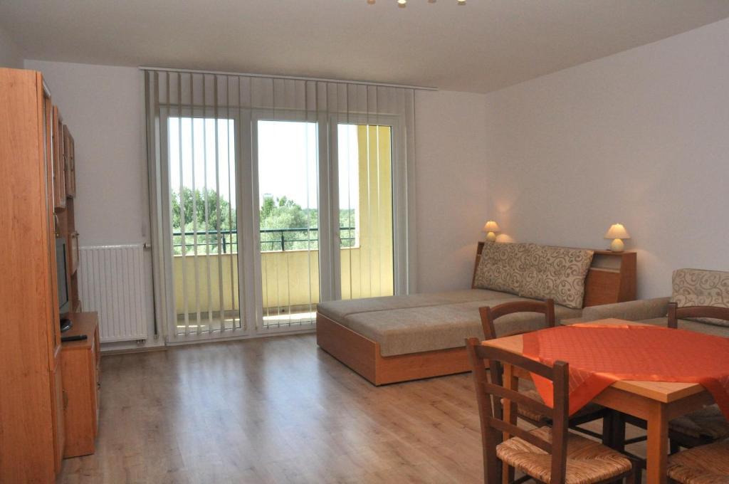Tisza Palota Apartmanok Szeged Rum bild