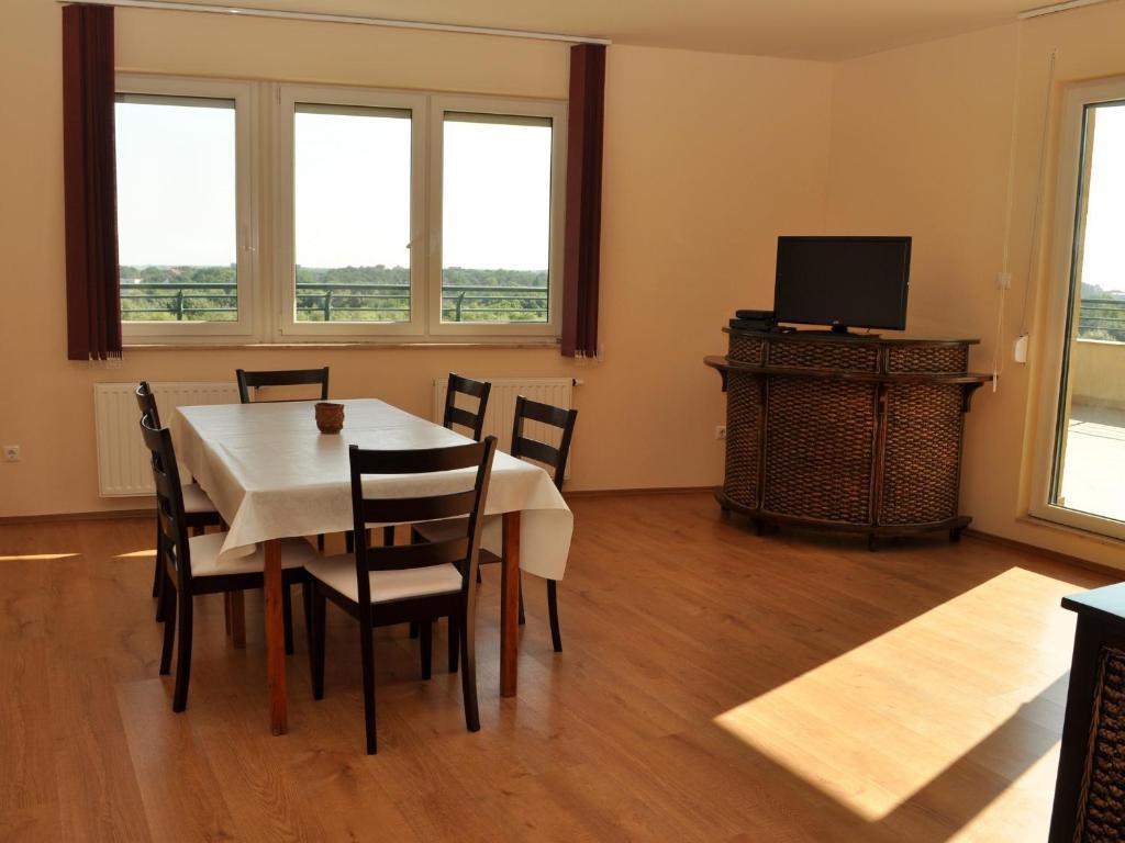 Tisza Palota Apartmanok Szeged Rum bild